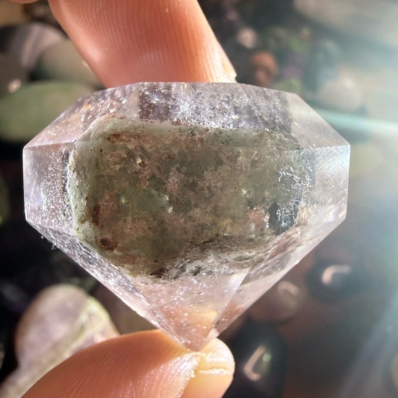 Garden Quartz Diamond - Picture 4 of 6